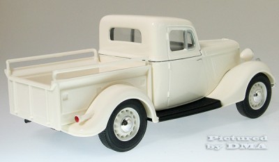NAP-GAZ-M415-white-2.jpg
