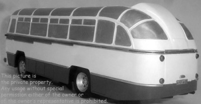 LAZ695B-master-back[1].jpg